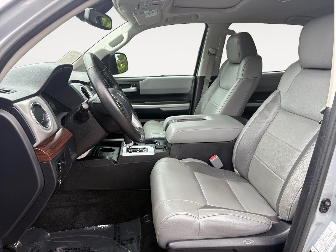2020 Toyota Tundra 4WD Limited, BED LINER, POWER REAR SLIDING WINDOW, APPLE CARPLAY/ANDROID AUTO, HEATED SEATS, NAVIGATION, REAR BUMPER STEP, FLORIDA VEHICLE, CLEAN CARFAX, ONLY 1 OWNER, TEST DRIVE THIS TUNDRA TODAY! Virginia Beach VA