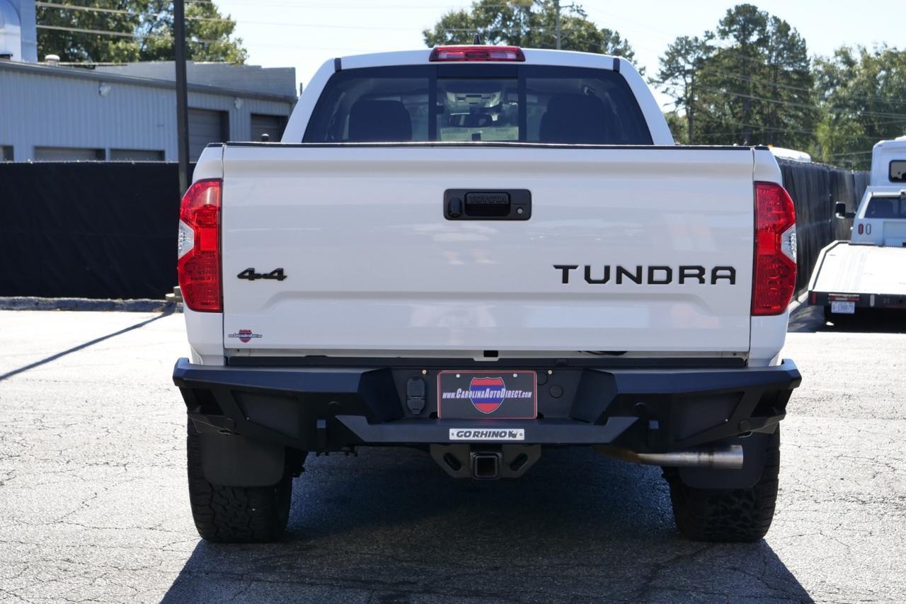 2020 Toyota Tundra 4WD SR5 4X4 / 5.7L V8 / Wheels & Tire Upgrade Lincolnton NC