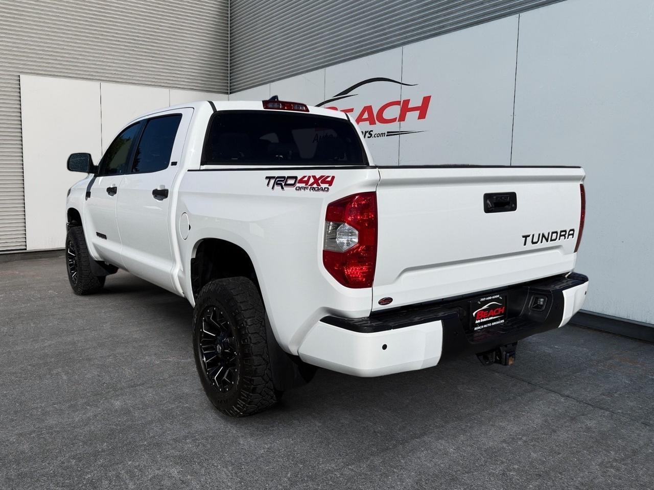 2020 Toyota Tundra 4WD SR5, BLUETOOTH, WIFI, BACKUP CAMERA, TOW PACKAGE, BED LINER, BLIND SPOT ALERT, POWER MIRRORS, TRAILER BRAKE CONTROL, COME AND TEST DRIVE THIS TOYOTA TUNDRA TODAY! Norfolk VA