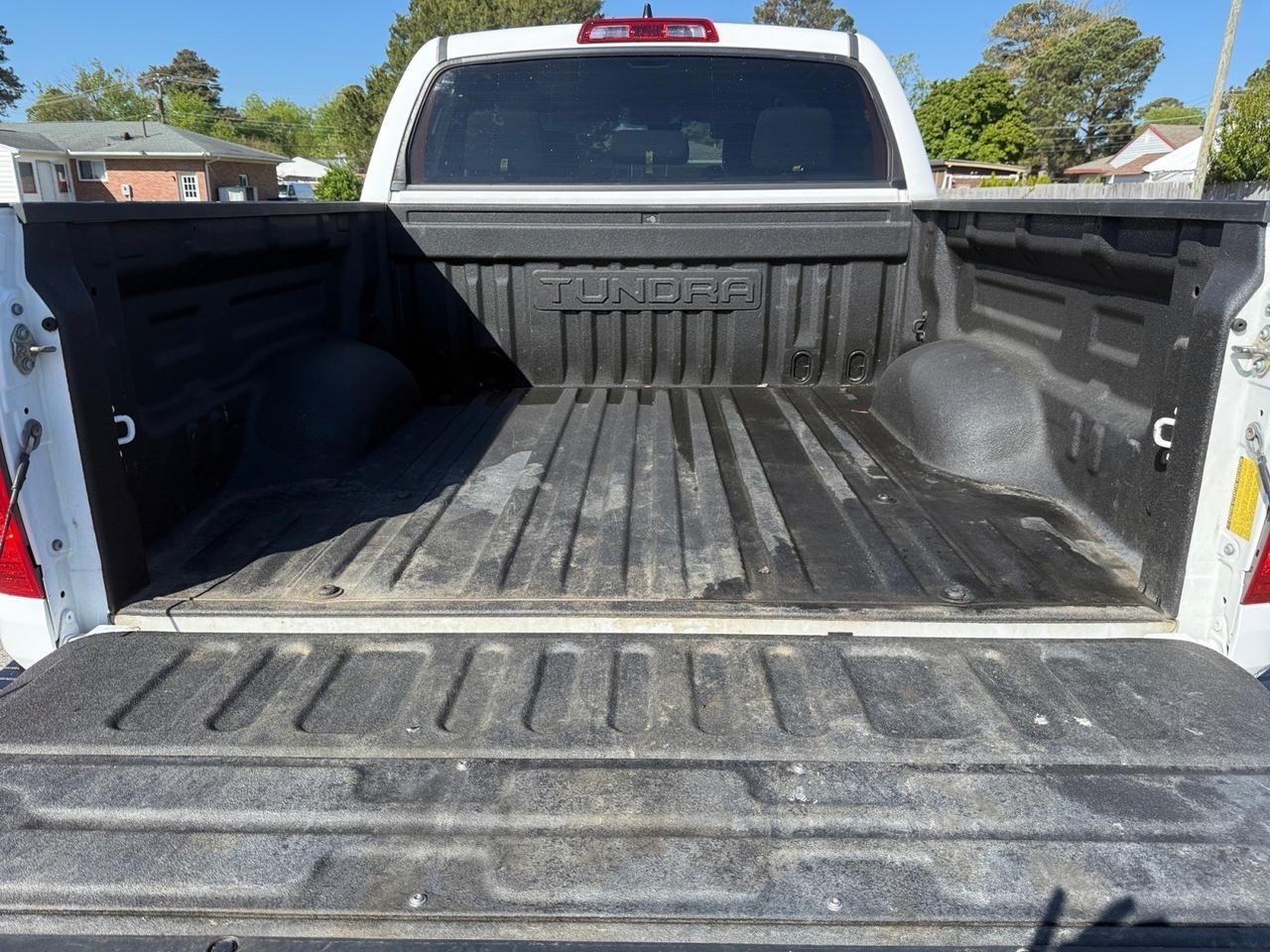 2020 Toyota Tundra 4WD SR5, BLUETOOTH, WIFI, BACKUP CAMERA, TOW PACKAGE, BED LINER, BLIND SPOT ALERT, POWER MIRRORS, TRAILER BRAKE CONTROL, COME AND TEST DRIVE THIS TOYOTA TUNDRA TODAY! Norfolk VA