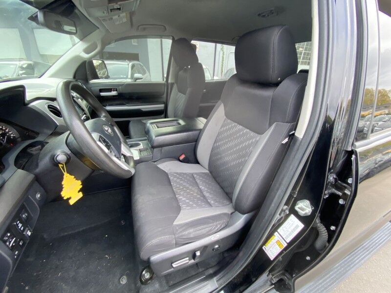 2020 Toyota Tundra 4WD SR5 Bristol  PA