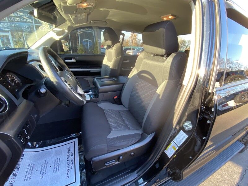 2020 Toyota Tundra 4WD SR5 Bristol  PA