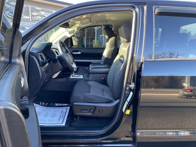 2020 Toyota Tundra 4WD SR5 Bristol  PA