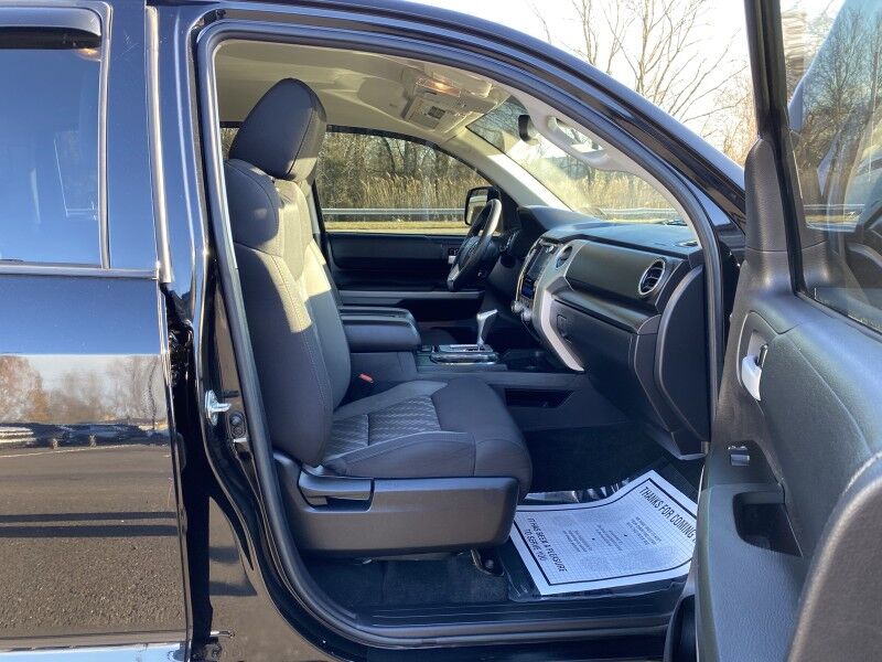 2020 Toyota Tundra 4WD SR5 Bristol  PA