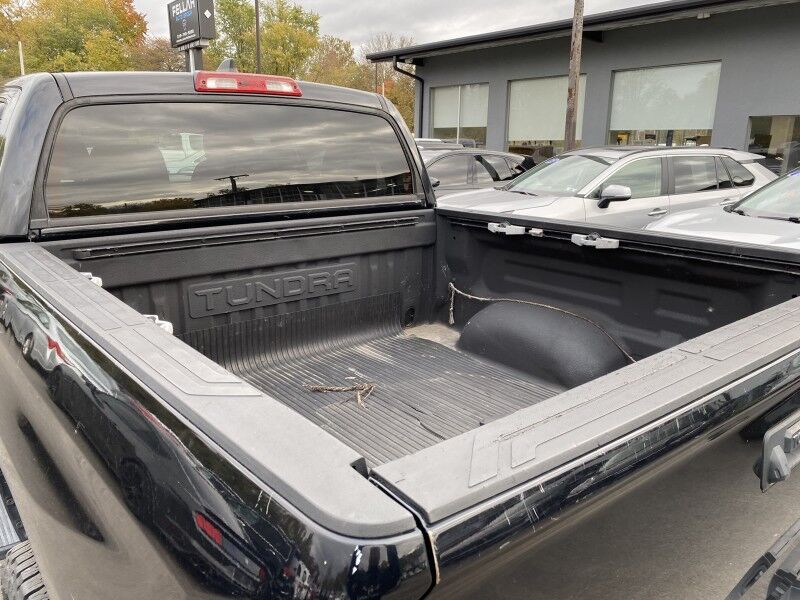 2020 Toyota Tundra 4WD SR5 Bristol  PA