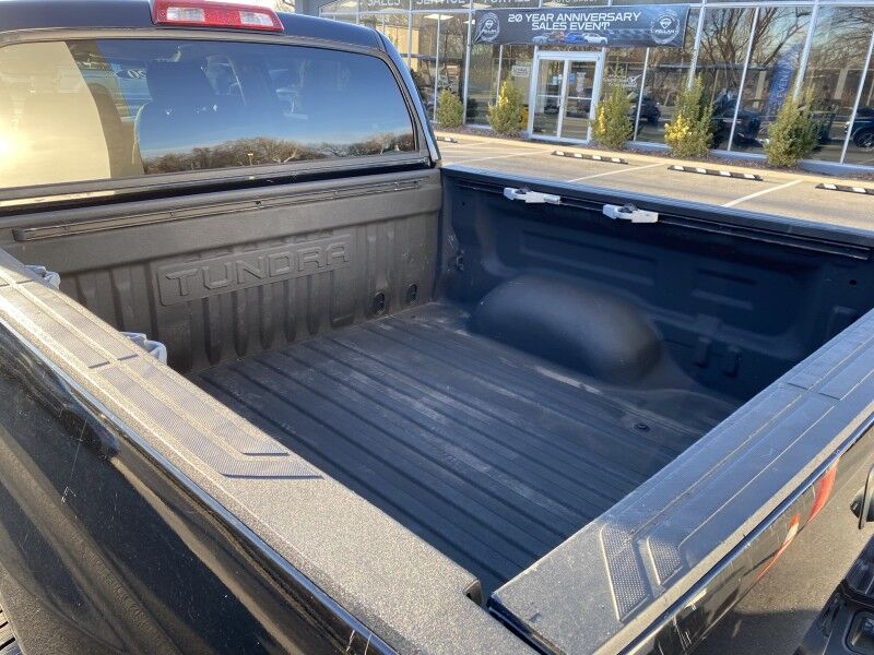 2020 Toyota Tundra 4WD SR5 Bristol  PA