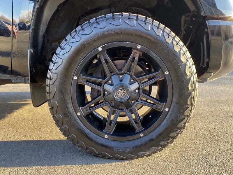 2020 Toyota Tundra 4WD SR5 Bristol  PA