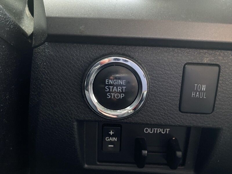 2020 Toyota Tundra 4WD SR5 Bristol  PA