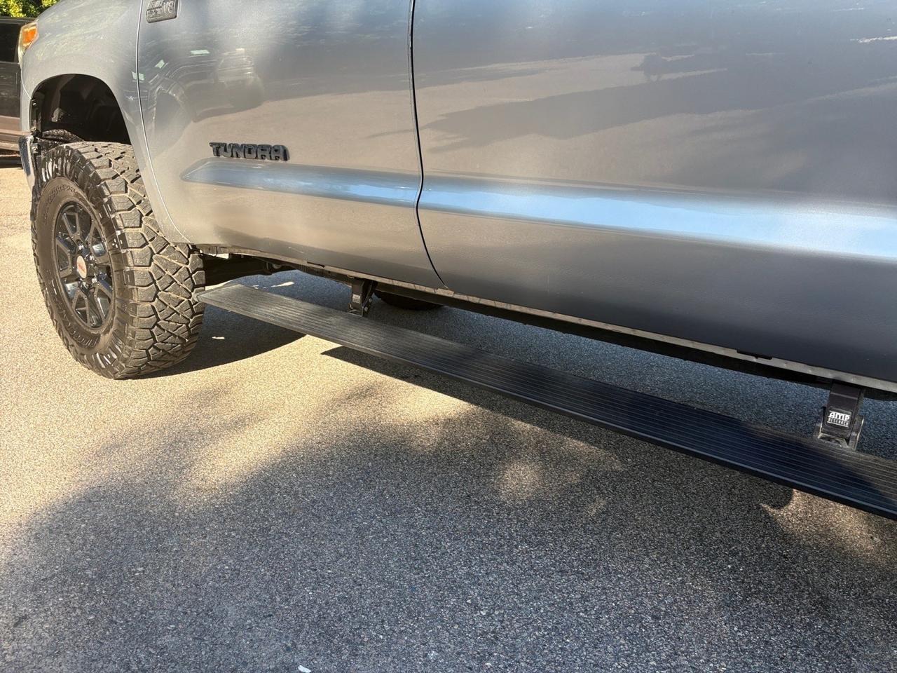 2020 Toyota Tundra 4WD SR5, LIFTED, RUNNING BOARDS, CUSTOM TRD WHEELS, TOW PACKAGE, BACKUP CAMERA WITH PARKING SENSORS, REMOTE START, NAVIGATION, APPLE CARPLAY/ANDROID AUTO CAPABLE, LOW MILES, TAKE A TUNDRA HOME TODAY! Virginia Beach VA