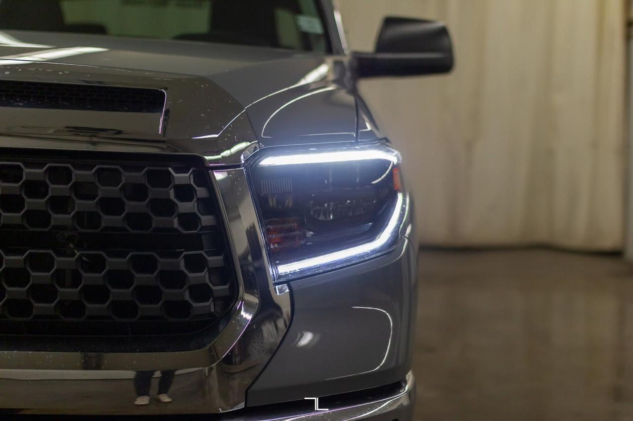 2020 Toyota Tundra 4x4 Crew Max SR5 TRD Offroad Roof BCam Red Deer AB