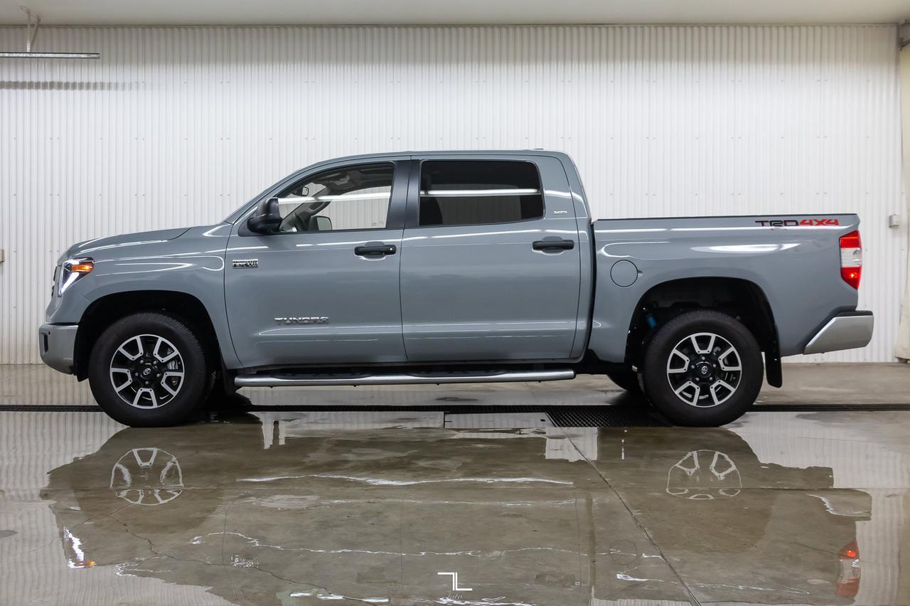 2020 Toyota Tundra 4x4 Crew Max SR5 TRD Offroad Roof BCam Red Deer AB