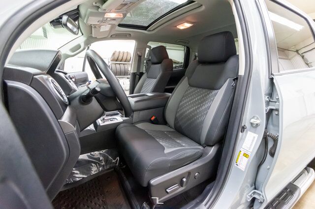 2020 Toyota Tundra 4x4 Crew Max SR5 TRD Offroad Roof BCam Red Deer AB