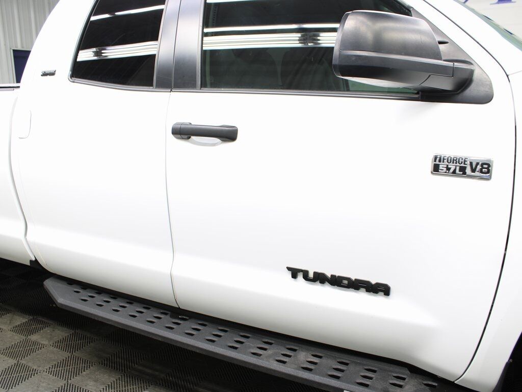 2020 Toyota Tundra 4x4 Double Cab SR5 Fond du Lac WI