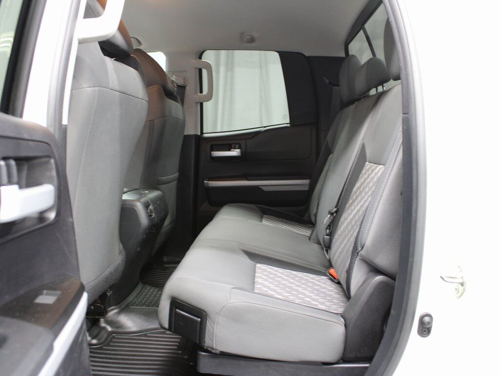2020 Toyota Tundra 4x4 Double Cab SR5 Fond du Lac WI
