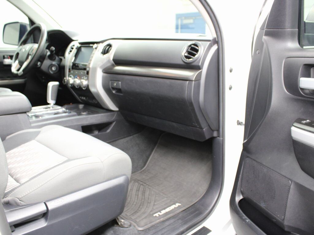 2020 Toyota Tundra 4x4 Double Cab SR5 Fond du Lac WI