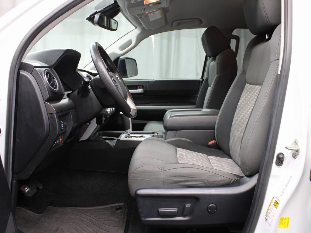 2020 Toyota Tundra 4x4 Double Cab SR5 Fond du Lac WI
