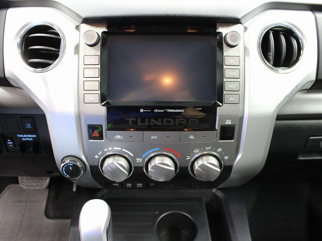 2020 Toyota Tundra 4x4 Double Cab SR5 Fond du Lac WI