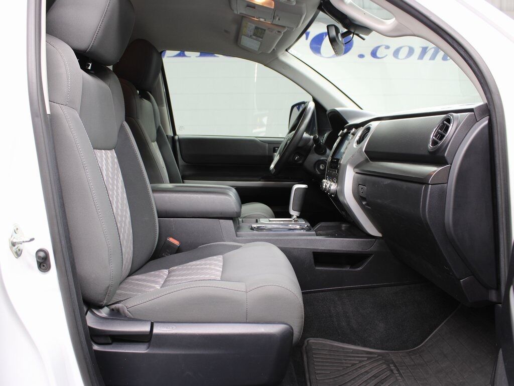 2020 Toyota Tundra 4x4 Double Cab SR5 Fond du Lac WI