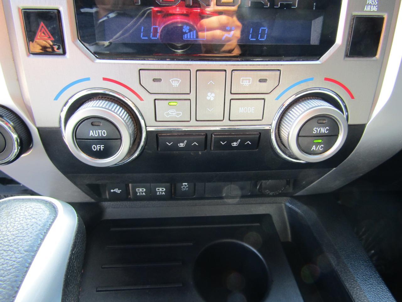 2020 Toyota Tundra Limited CrewMax 5.5 Bed 5.7L (GS) Grand Prairie TX