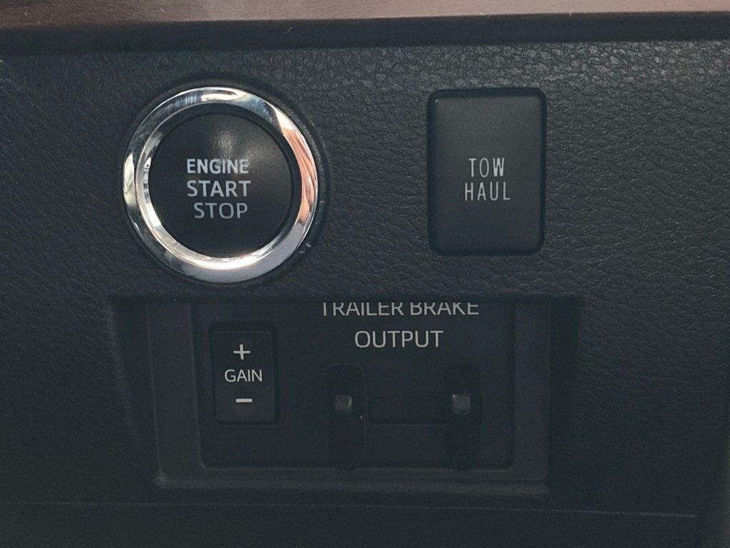 2020 Toyota Tundra Limited San Antonio TX