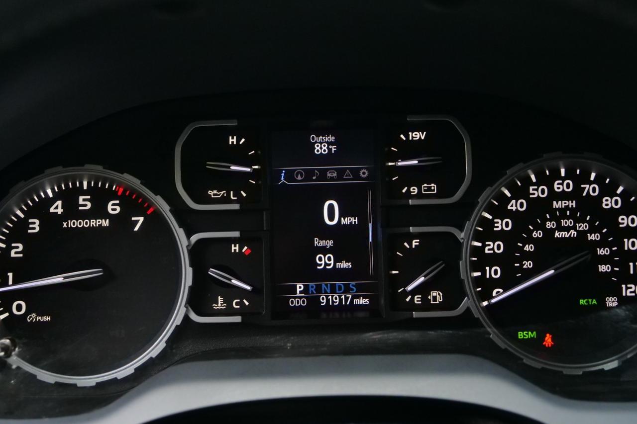 2020 Toyota Tundra Platinum 4X4 / Crewmax / UPGRADES / 5.7L V8! Lincolnton NC