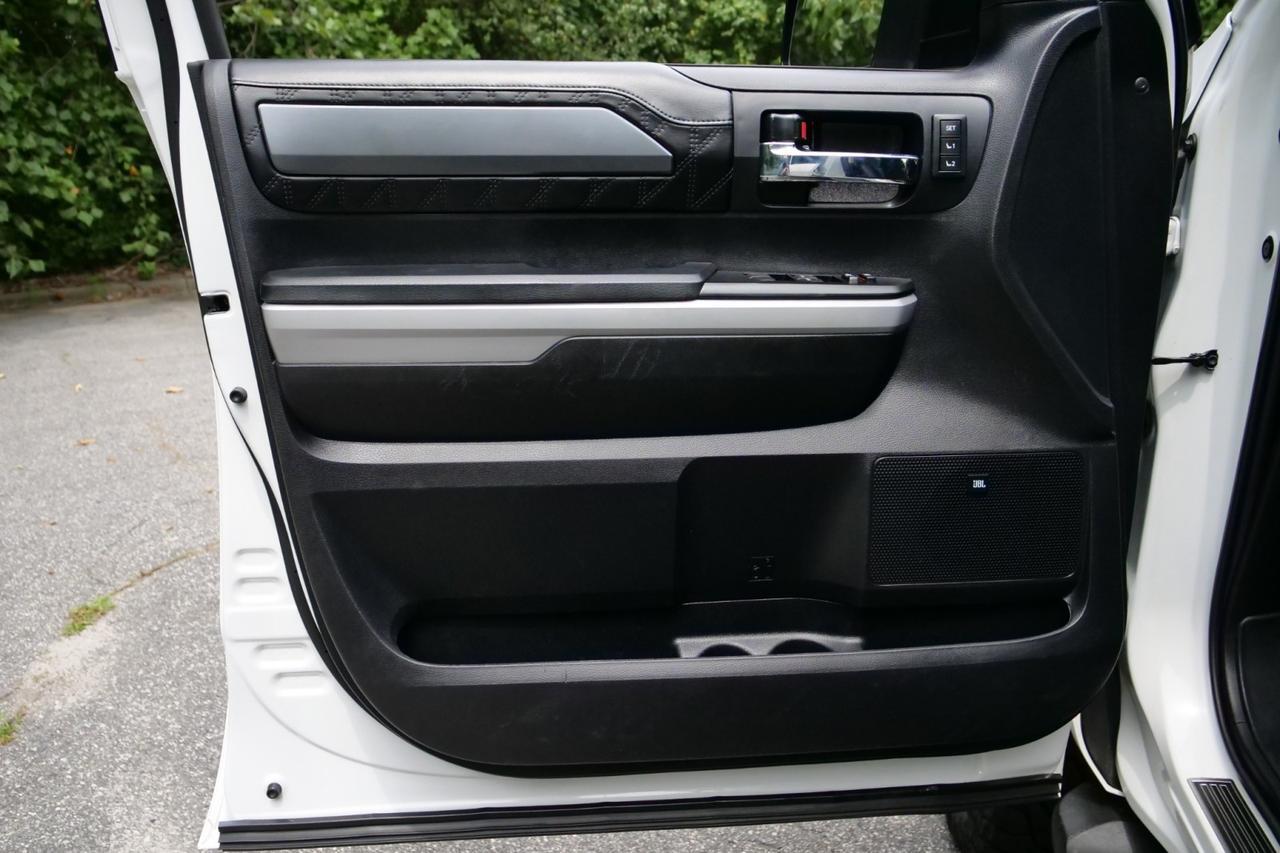 2020 Toyota Tundra Platinum 4X4 / Crewmax / UPGRADES / 5.7L V8! Lincolnton NC