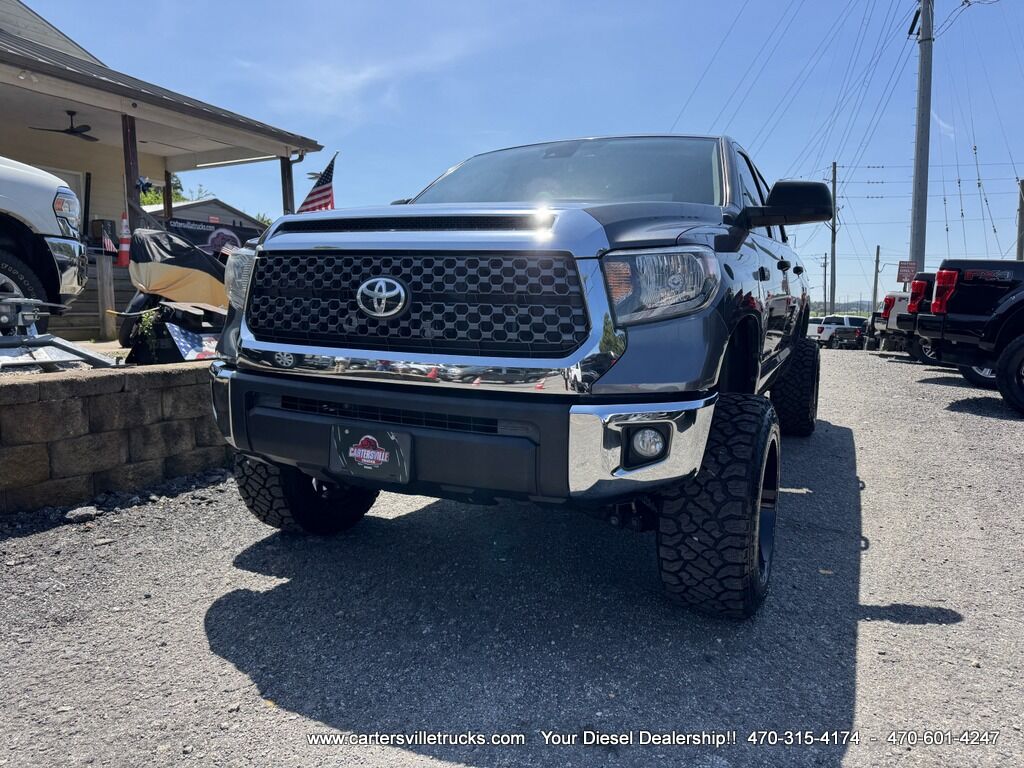 2020 Toyota Tundra SR5 4X4 - LIFTED
