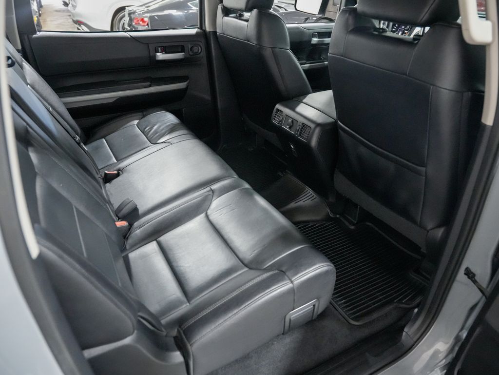 2020 Toyota Tundra SR5 Crewmax Tigard OR