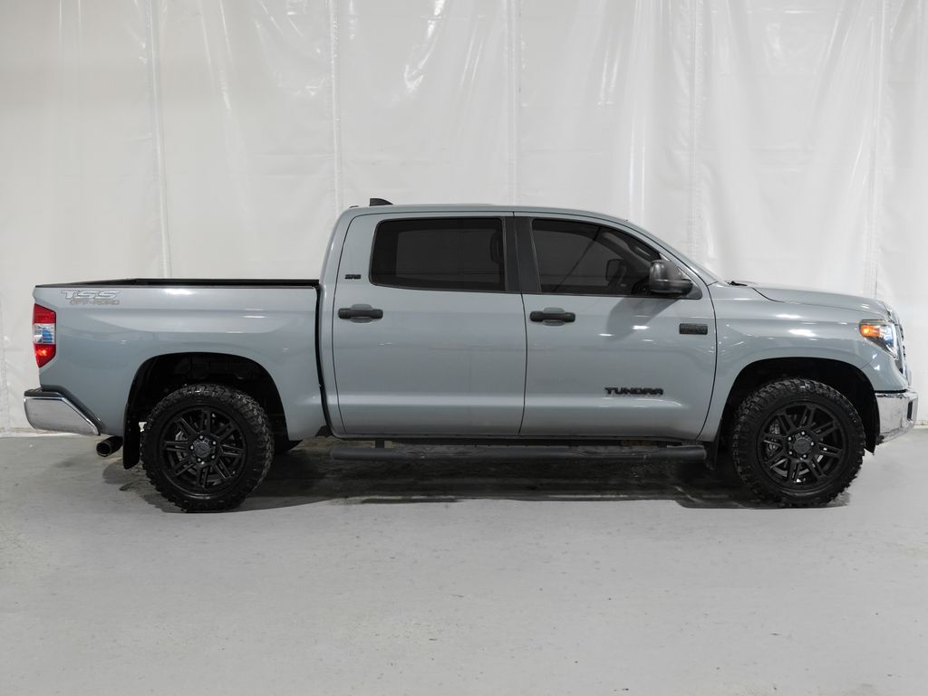 2020 Toyota Tundra SR5 Crewmax Tigard OR