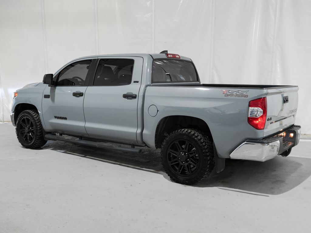 2020 Toyota Tundra SR5 Crewmax