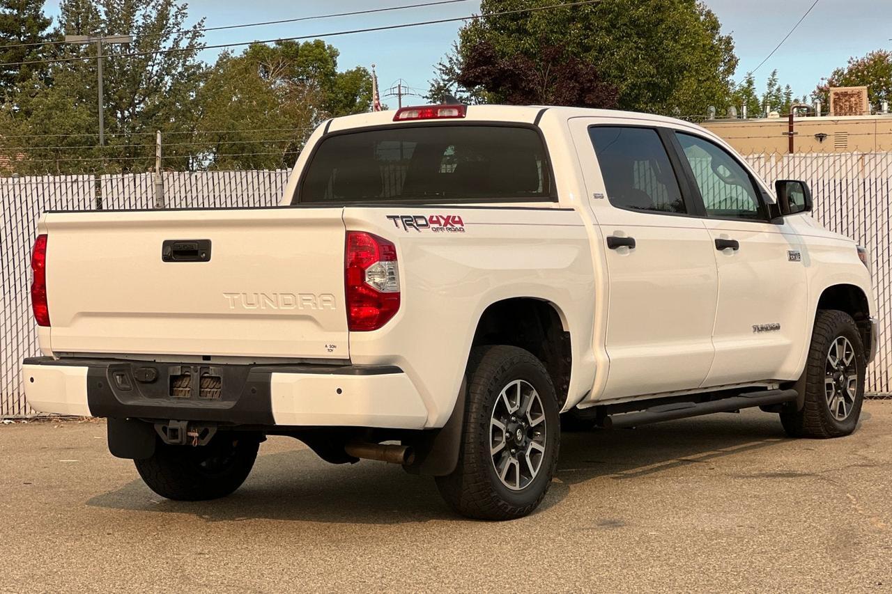 2020 Toyota Tundra SR5