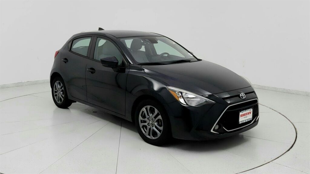 2020 Toyota Yaris LE
