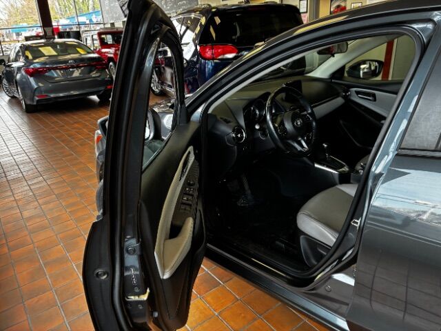 2020 Toyota Yaris XLE Dallas NC