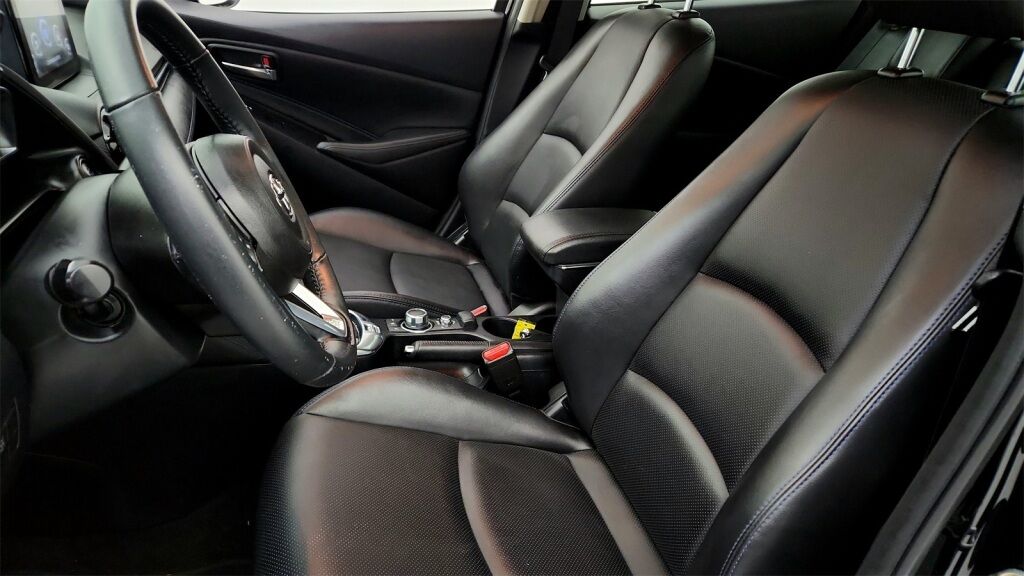 2020 Toyota Yaris XLE Laurel MD