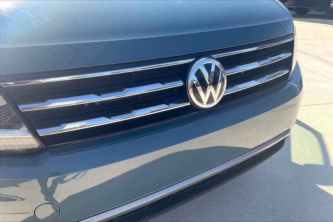 2020 VOLKSWAGEN TIGUAN SE Houston TX