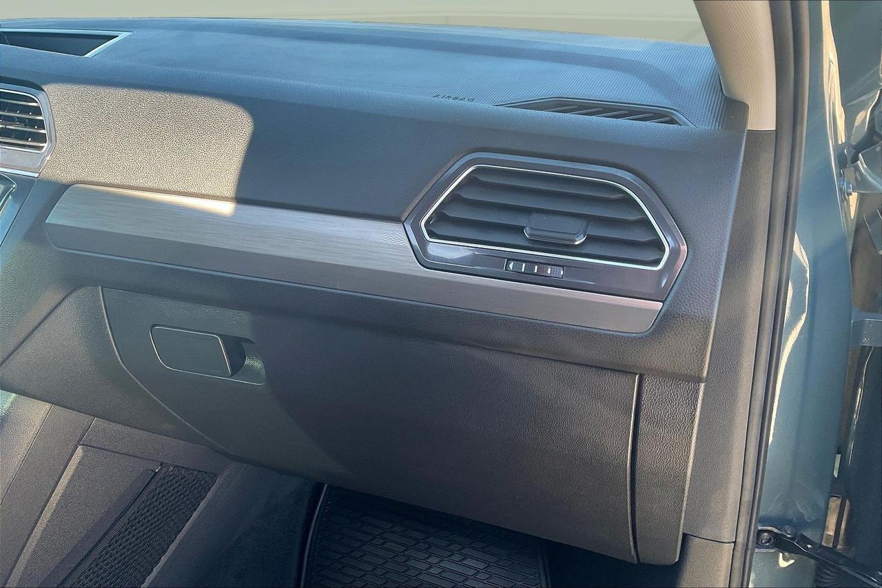 2020 VOLKSWAGEN TIGUAN SE Houston TX