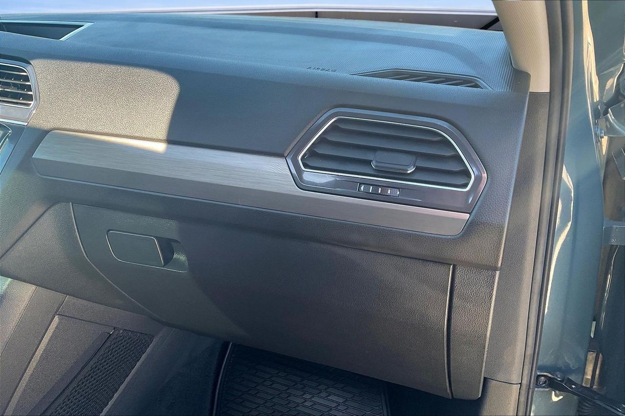 2020 VOLKSWAGEN TIGUAN SE Houston TX