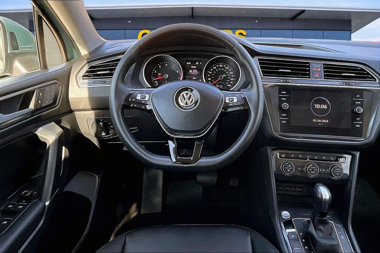 2020 VOLKSWAGEN TIGUAN SE Houston TX