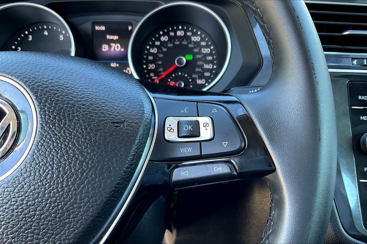 2020 VOLKSWAGEN TIGUAN SE Houston TX