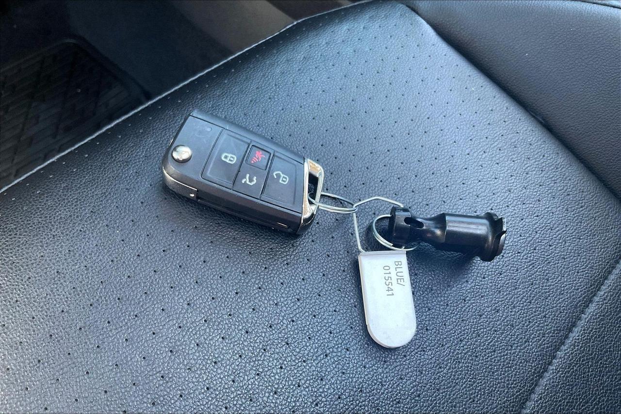 2020 VOLKSWAGEN TIGUAN SE Houston TX