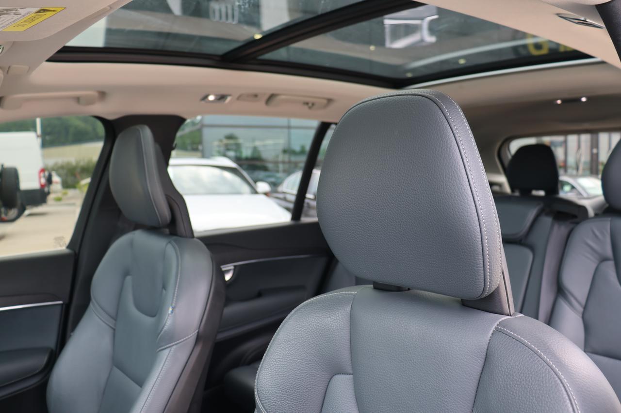 2020 VOLVO XC90 T6 MOMENTUM Houston TX