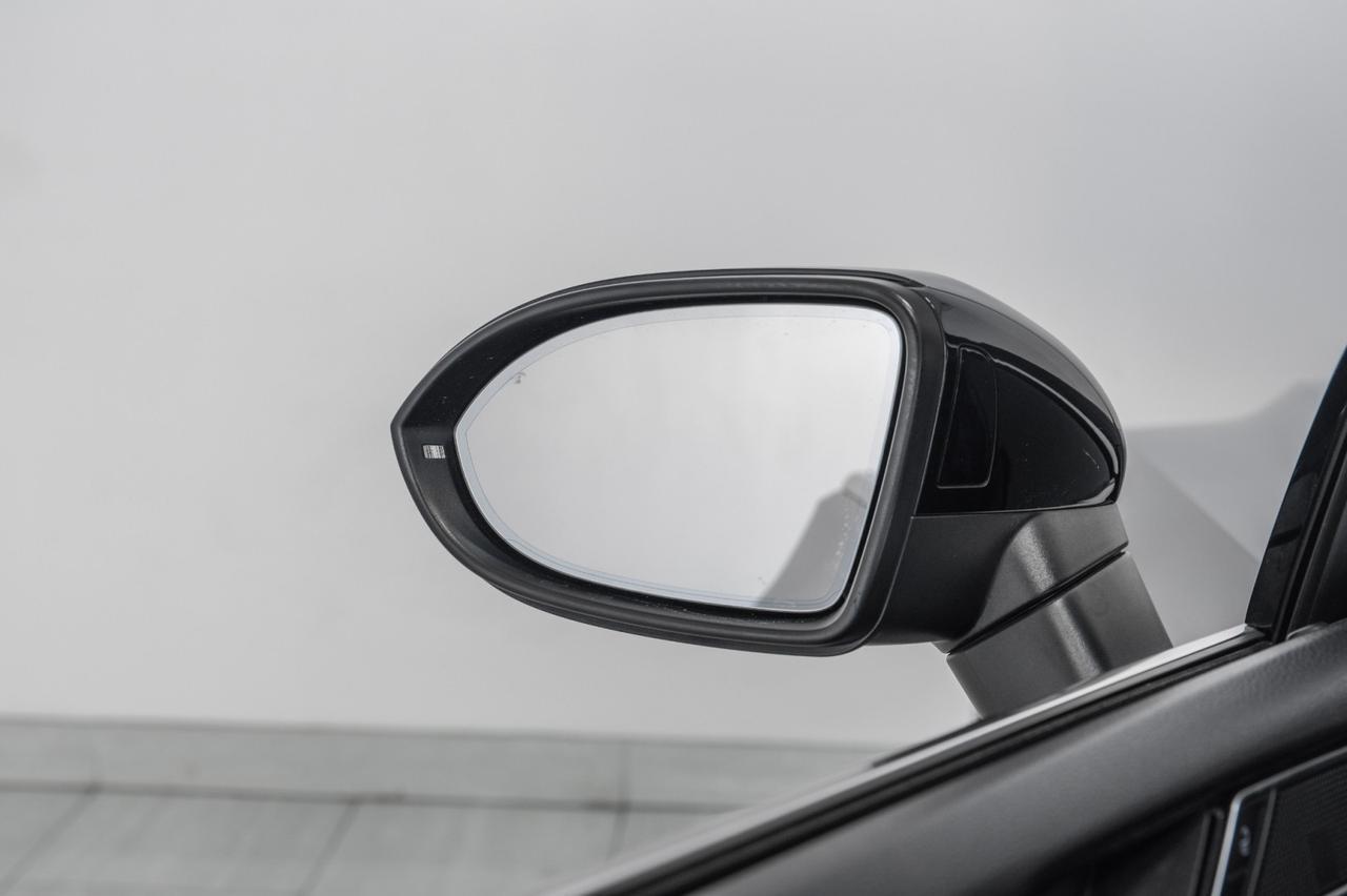 2020 Volkswagen Arteon SEL R-LINE BLIND SPOT FORWARD COLLISION WARNING NAVIGATION PANOR Carrollton TX