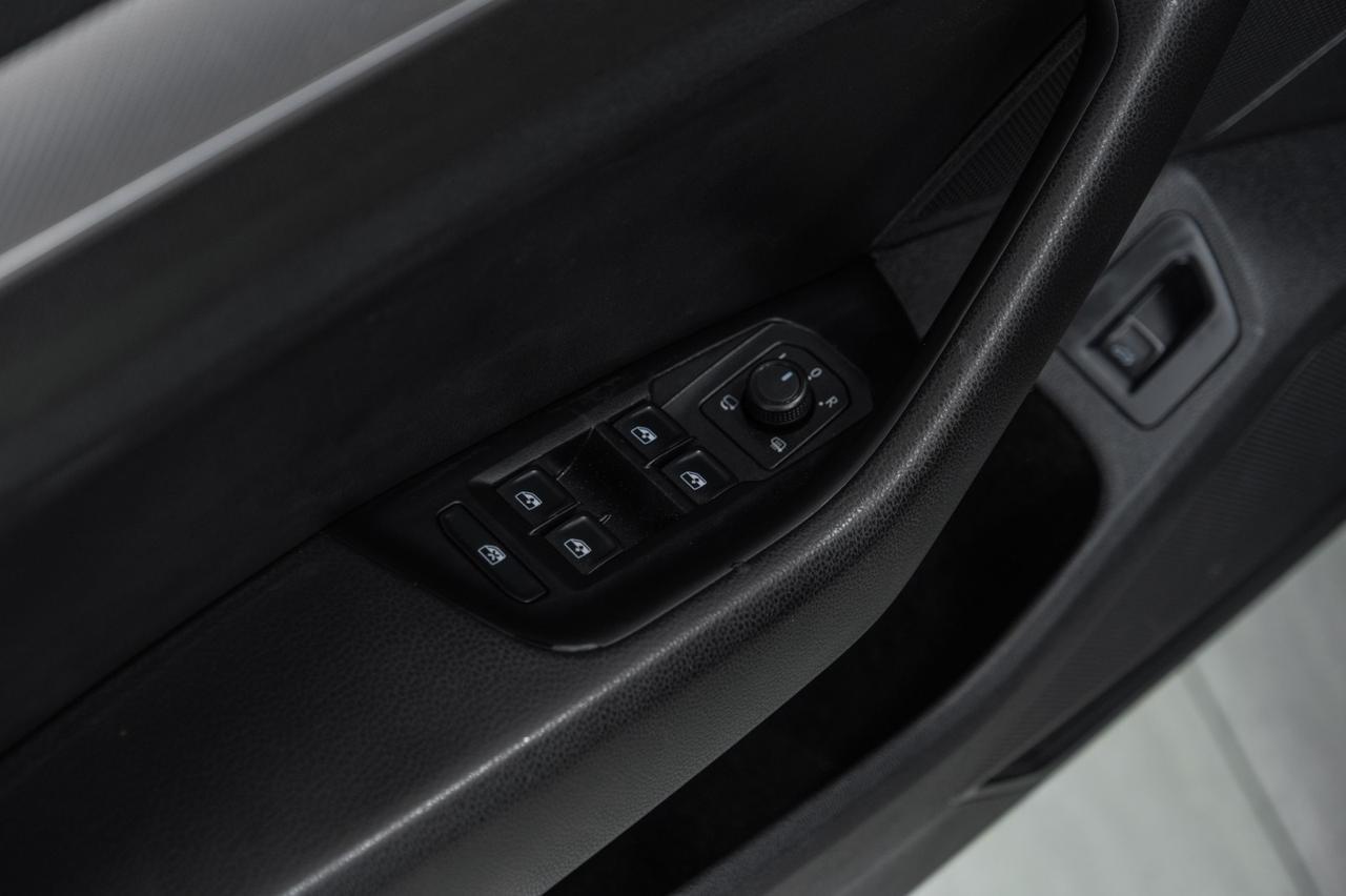 2020 Volkswagen Arteon SEL R-LINE BLIND SPOT FORWARD COLLISION WARNING NAVIGATION PANOR Carrollton TX