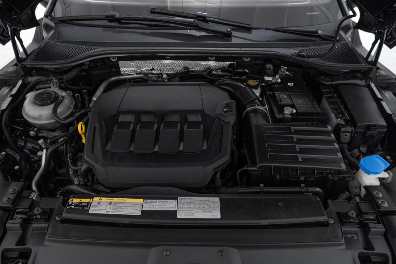2020 Volkswagen Arteon SEL R-LINE BLIND SPOT FORWARD COLLISION WARNING NAVIGATION PANOR Carrollton TX
