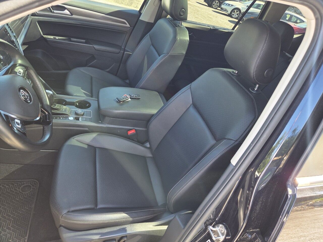 2020 Volkswagen Atlas 3.6L V6 SE w/Technology Charlton MA