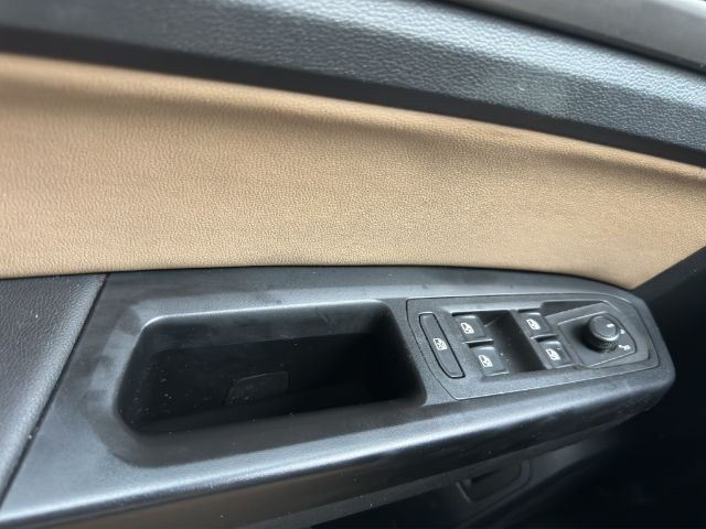 2020 Volkswagen Atlas Cross Sport 2.0T SE w/Technology | 2.0T SE w/Technology R-Line Miami FL