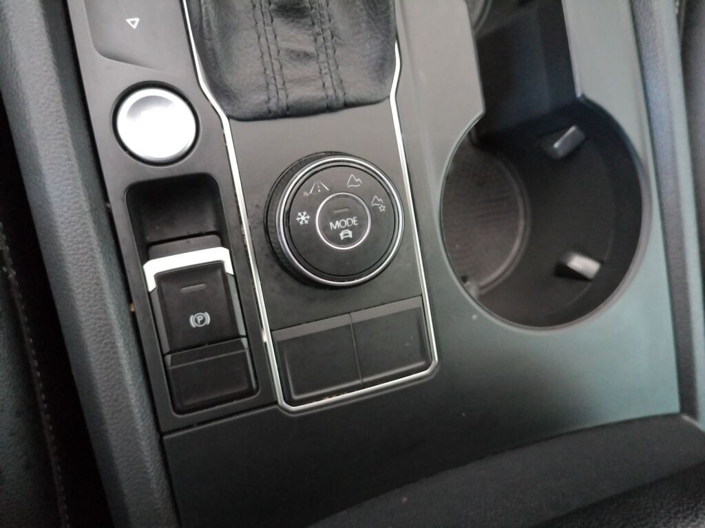 2020 Volkswagen Atlas Cross Sport 2.0T SE Richmond VA