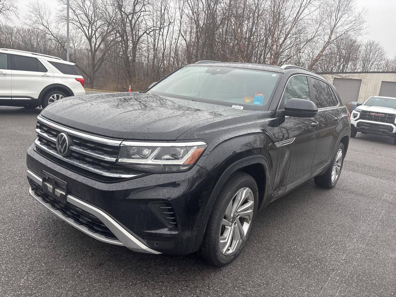 2020 Volkswagen Atlas Cross Sport 2.0T SEL Hagerstown MD