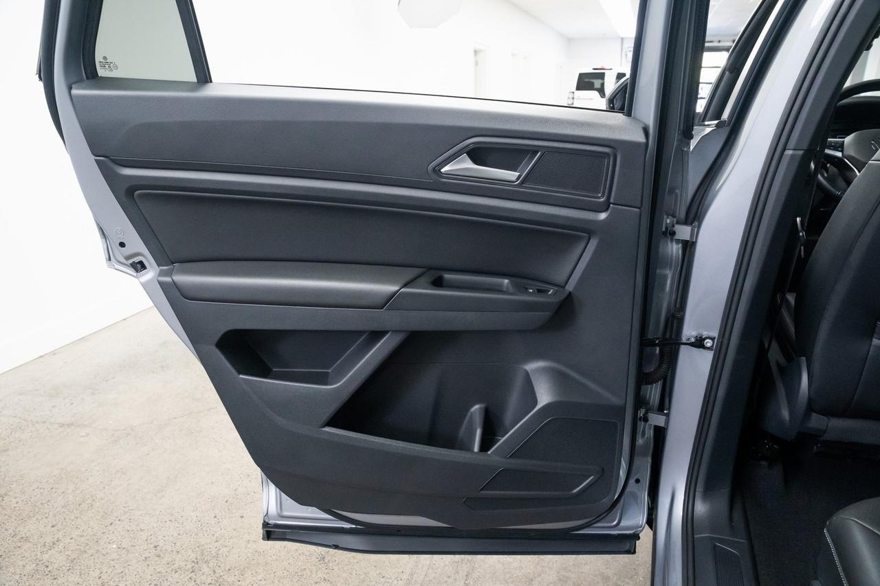 2020 Volkswagen Atlas Cross Sport 3.6L V6 SE w/Technology 1 Owner Heated Seats Towing Package Portland OR