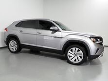 Volkswagen Atlas Cross Sport 3.6L V6 SE w/Technology *ADAPTIVE CRUISE, SAFETY ALERTS, BACKUP-CAMERA, COLOR TOUCHSCREEN, PANORAMA MOONROOF, HEATED SEATS, REMOTE START, POWER LIFTGATE, 20 INCH ALLOYS, ANDROID & APPLE 2020